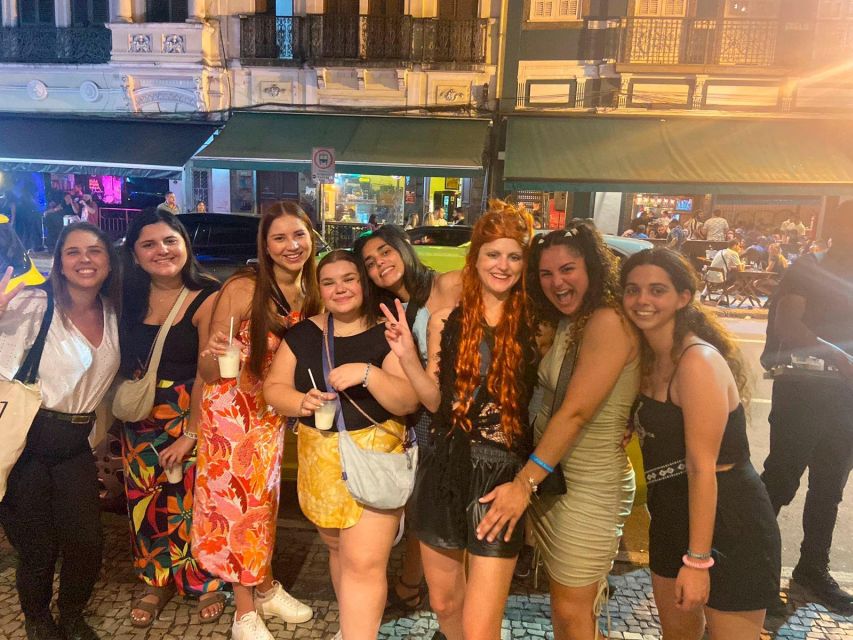 Rio: Pub Crawl in Lapa with Cachaça Tasting and Live Samba - Samba bar(s) with live music: where the night becomes a class-free dance lesson