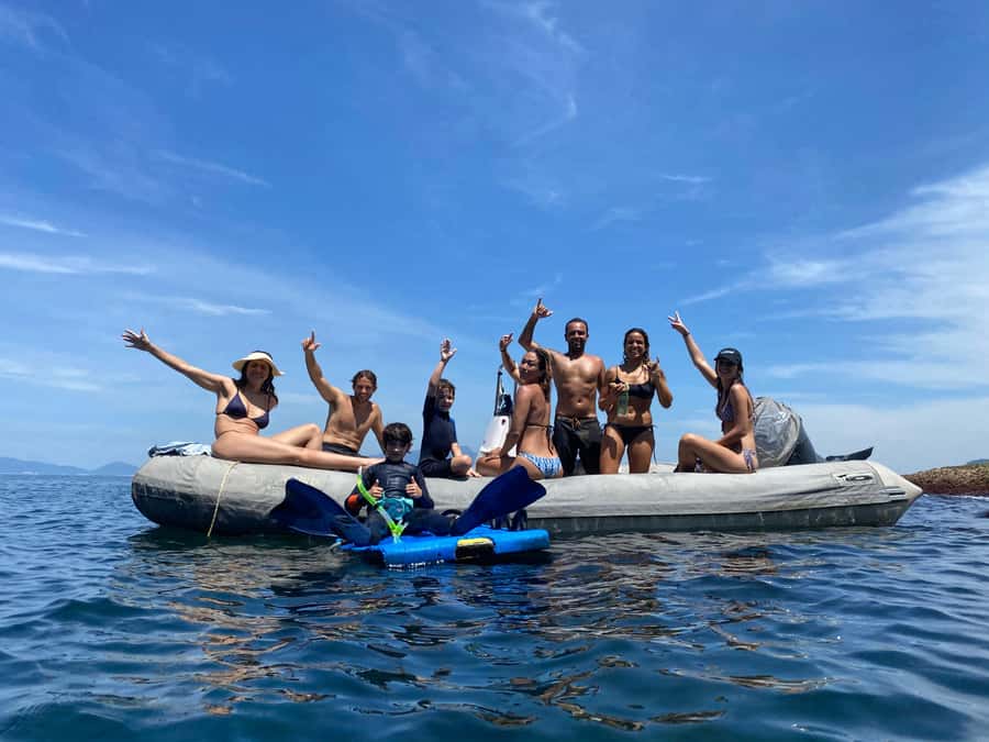 Rio: Snorkel & Swim with Turtles Tour at Tijuca Islands - Snorkel gear and the comfort checklist before your first swim