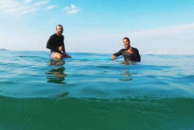 Rio Surf Experience - Meeting point: BR gás station (and the easy pre-surf snack plan)