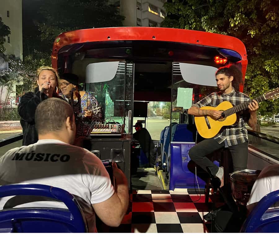 Skyline Night Tour Rio de Janeiro - Panoramic City Tour Rio Samba Bus - Comfort, Safety, and the Reality of Night Transport