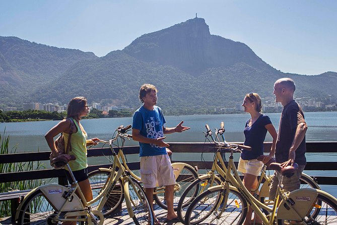 Small-Group Urban Bike Tour in Rio de Janeiro - Starting in Copacabana: Why This Meeting Point Matters