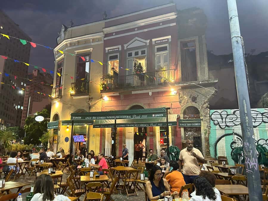 The Best Food Tour: Taste the Most Authentic Flavours of Rio - Pedra do Sal samba circle: why the timing matters